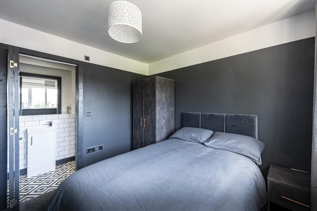 Room 3 Hillsborough-4