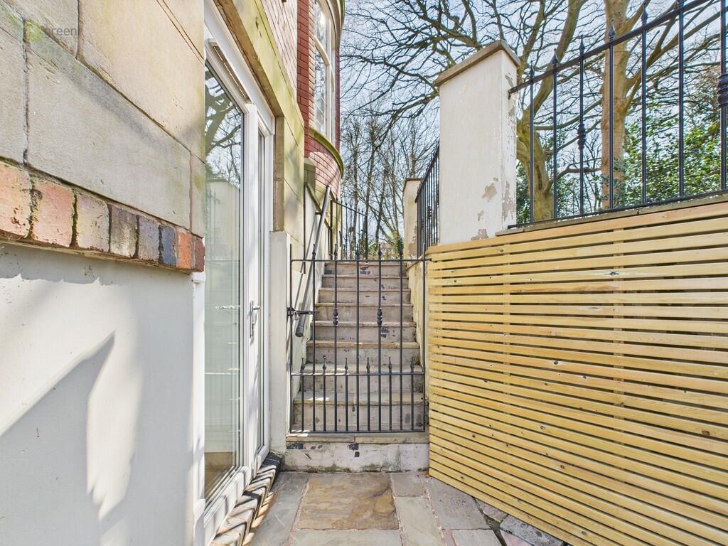 CAM03830G0-PR0132...