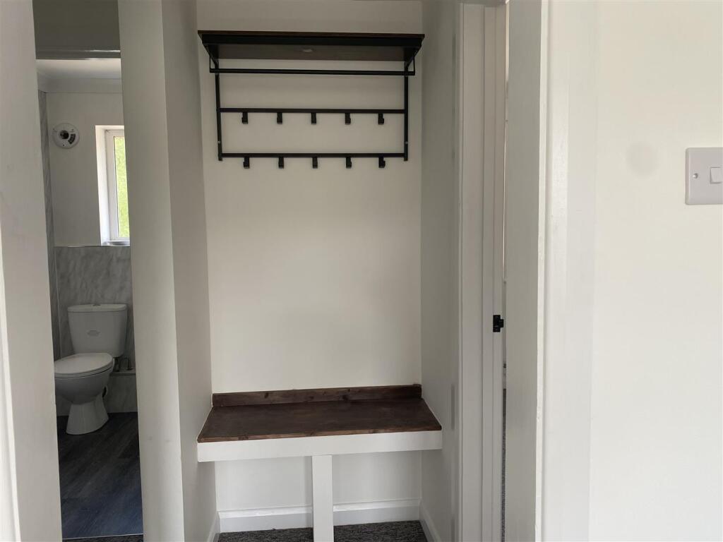 Coat &amp; Shoe storage