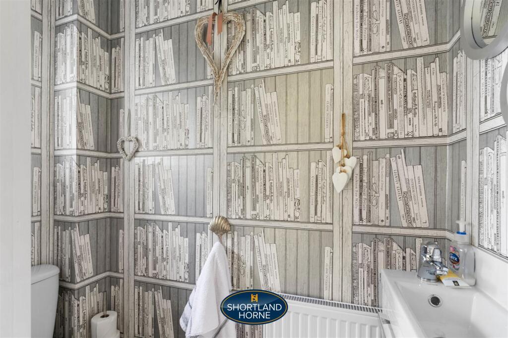 25 Brookside Avenue, Stretton WM (24 of 54).jpg