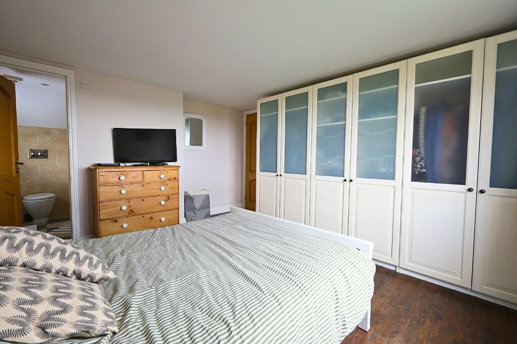 bed 1