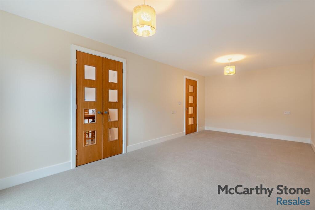 8668022-interior13-800.jpg