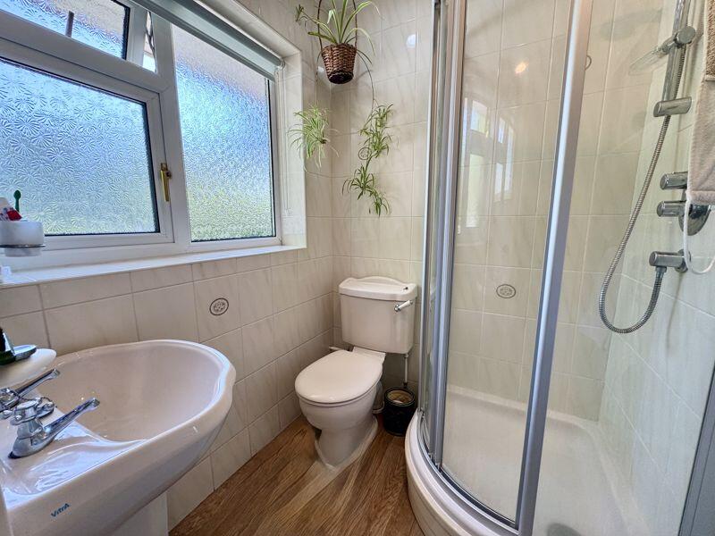 Master En-Suite