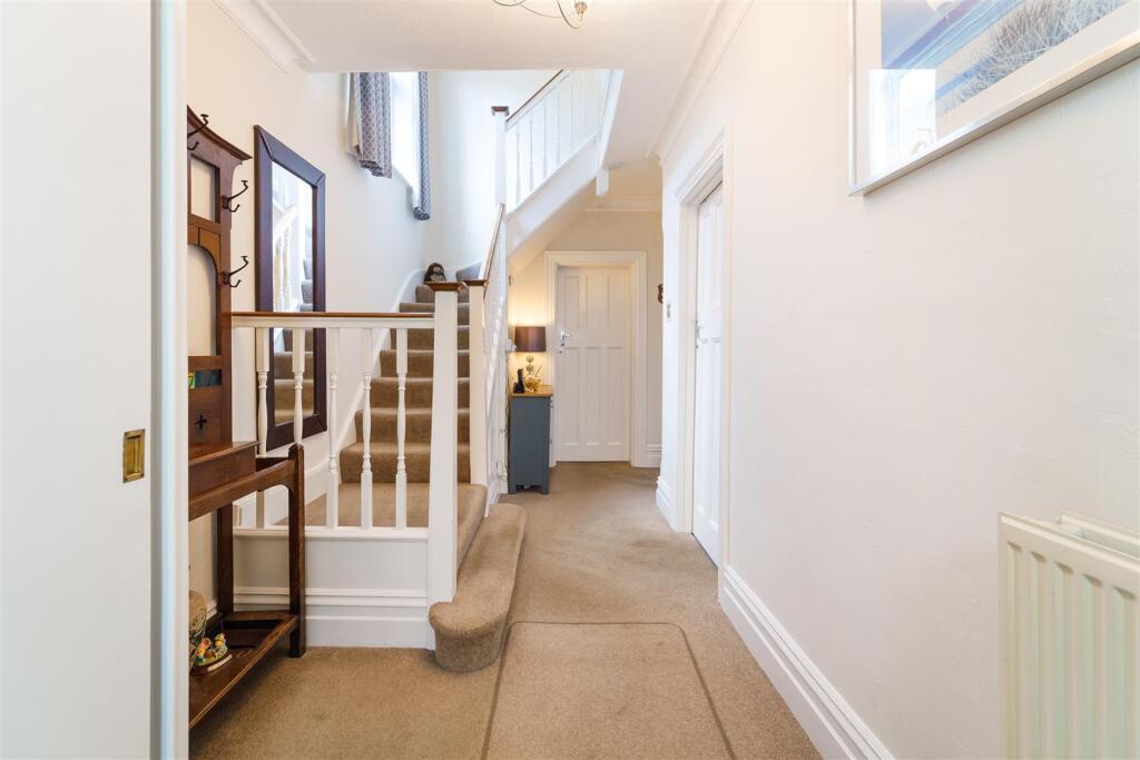 WEST HILL, 70  (9).jpg