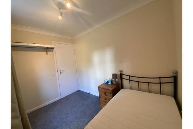 bedroom 2..jpeg