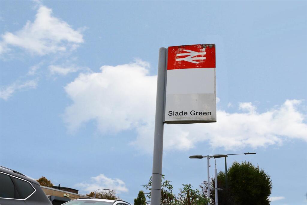 Slade Green Train Station