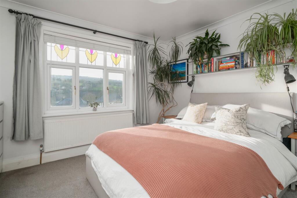 Bedroom3.jpg