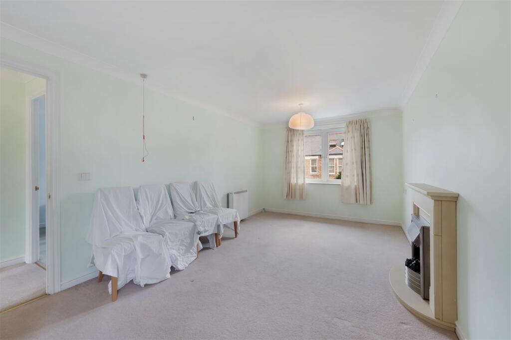 BRADBURY COURT (3).jpg