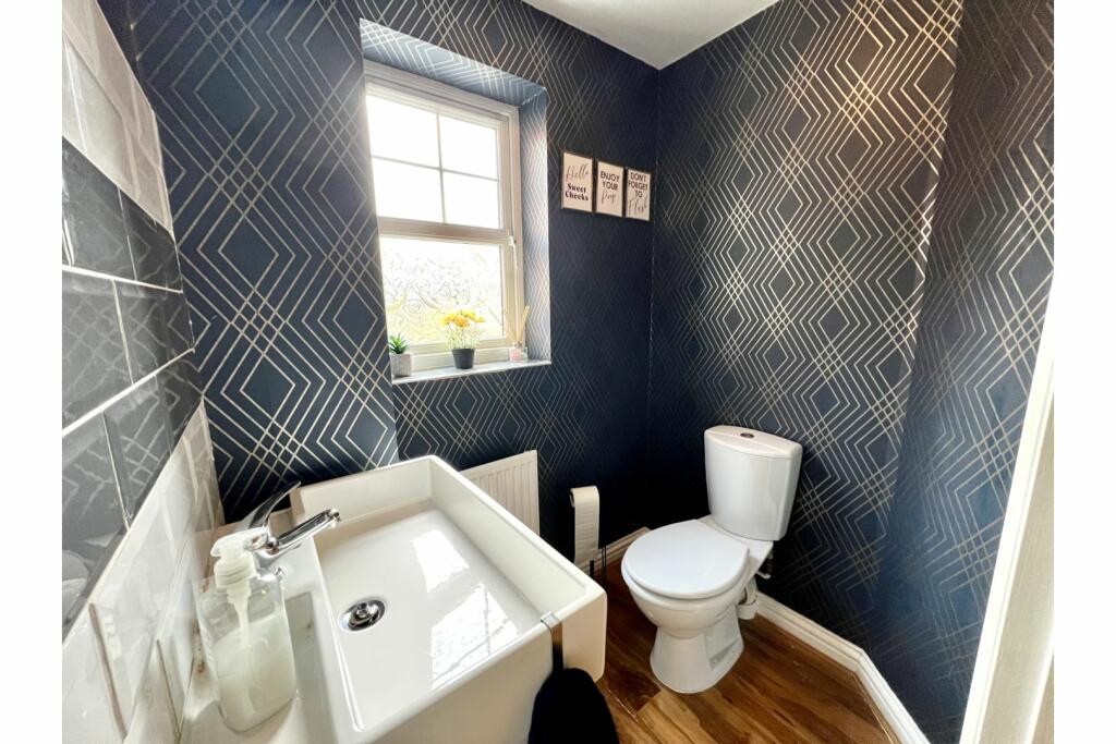 Downstairs Cloakroom