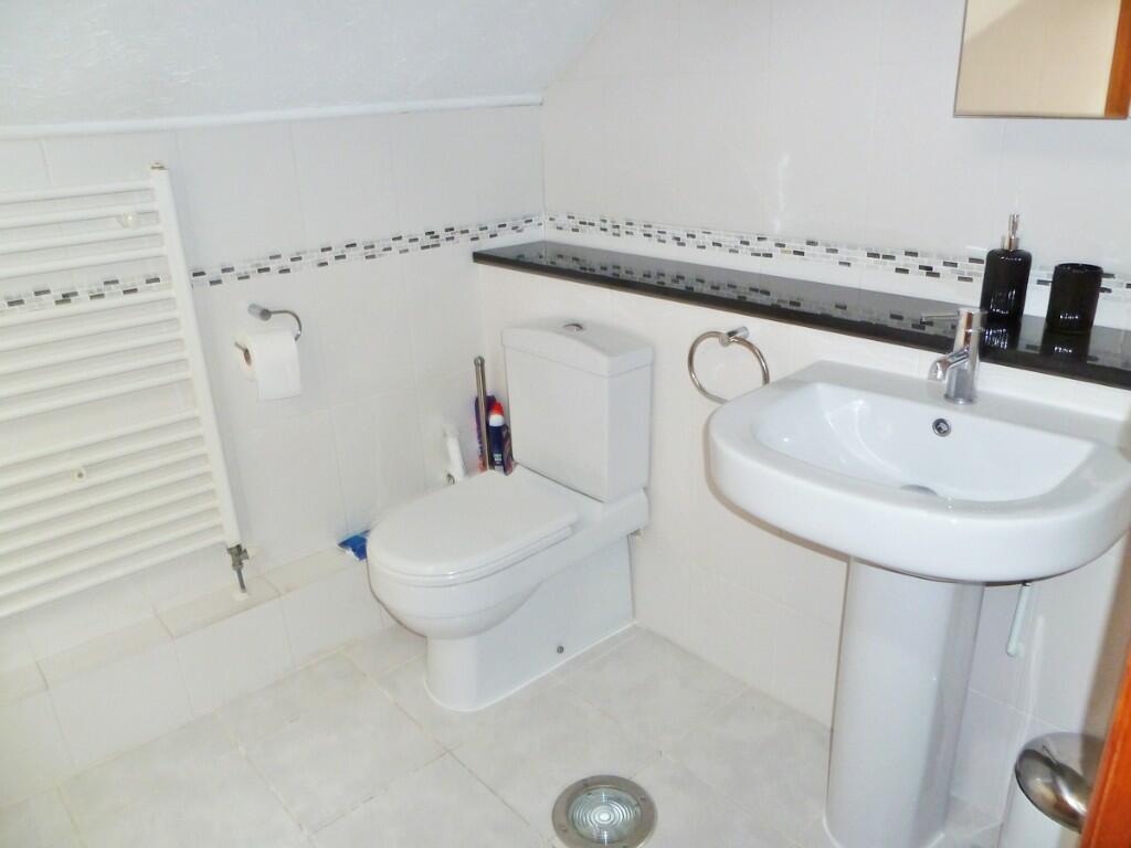 En-suite Bathroom
