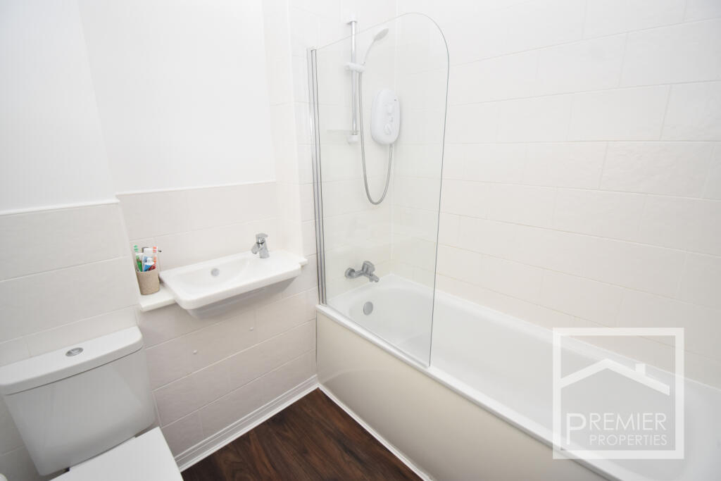 Ensuite bathroom