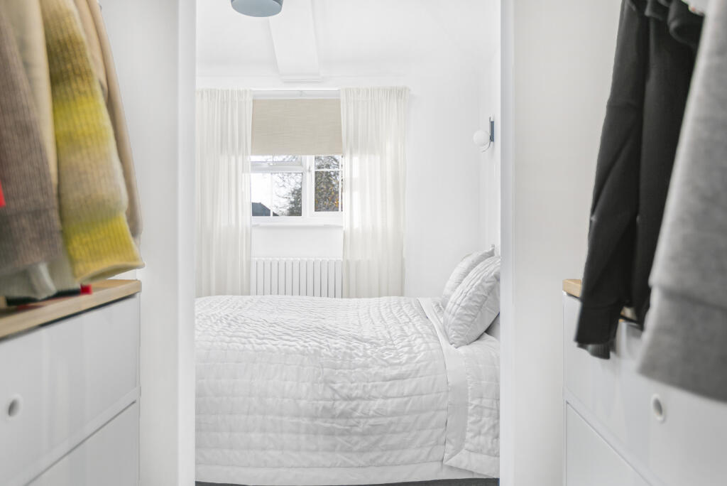 Walk-In Wardrobe