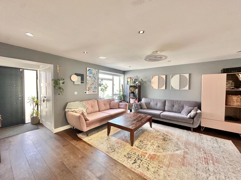 Open-plan Kitchen/Living Room