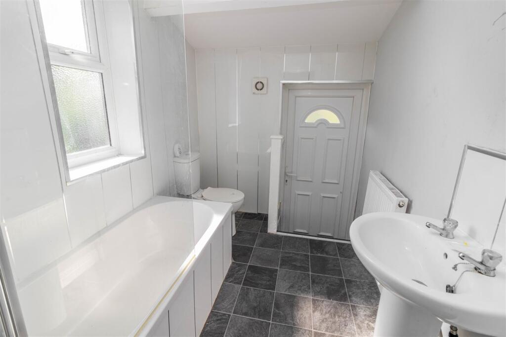 First Floor Flat - Bathroom