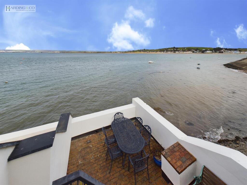 Lower Terrace and outlook.jpg