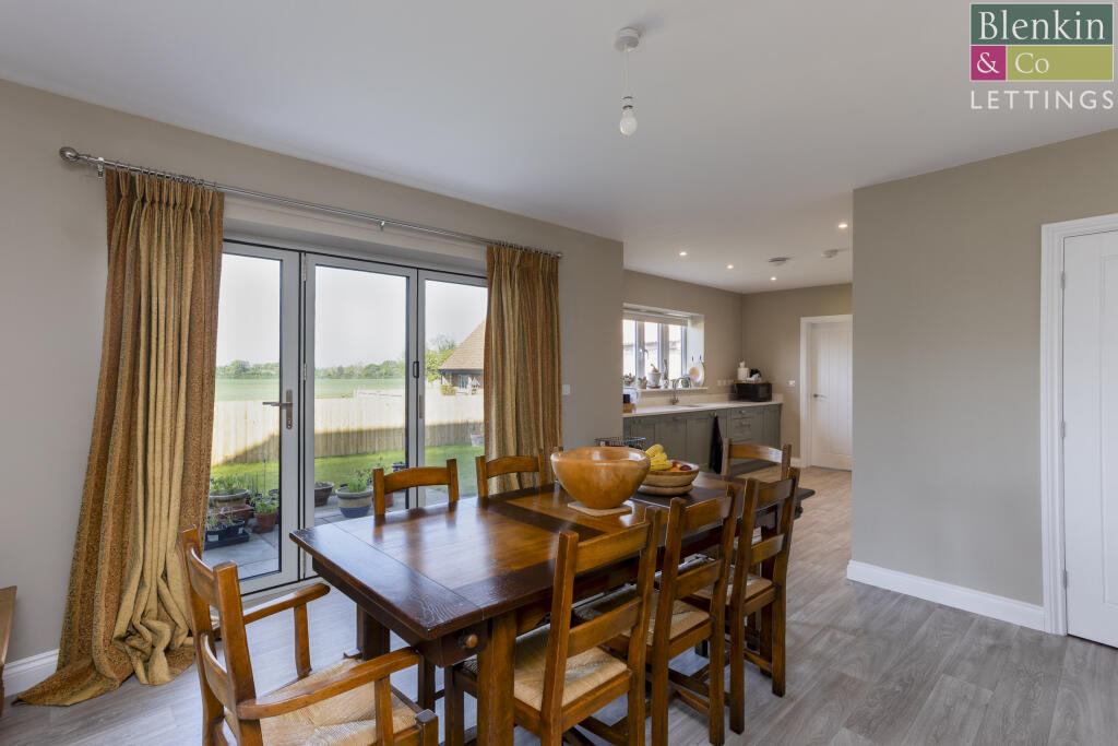 5_Henfield_way__11