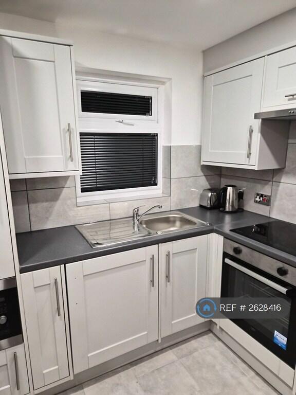 Fitted Kitchen