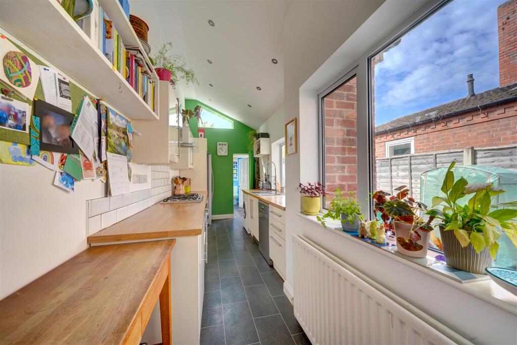 41 Western Rd (24).jpg