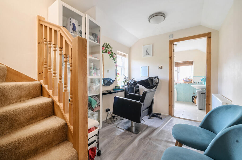 1326932-4-6880af4...