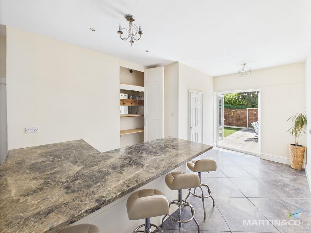 CAM03111G0-PR0311...