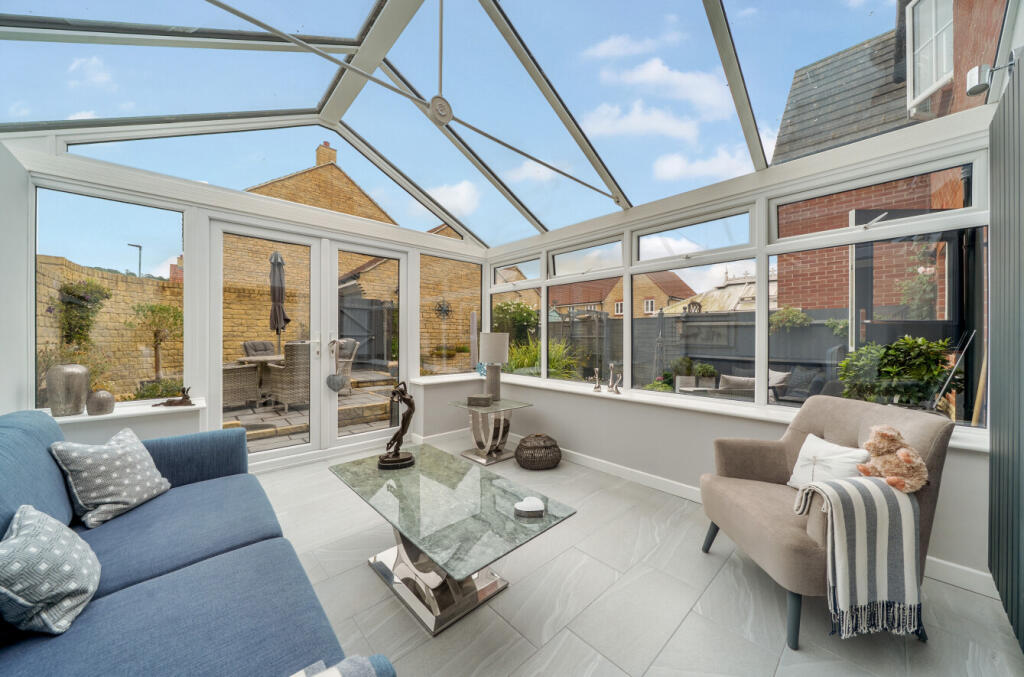 1329777-6-6888d27...