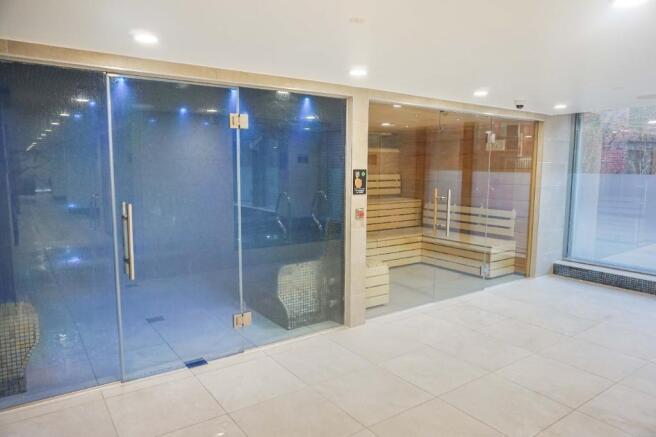 Sauna / Steam Room