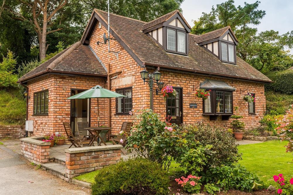 front facade Strawberry Mill.jpg