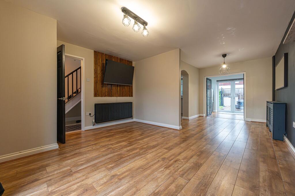 Living Room/Dining Room