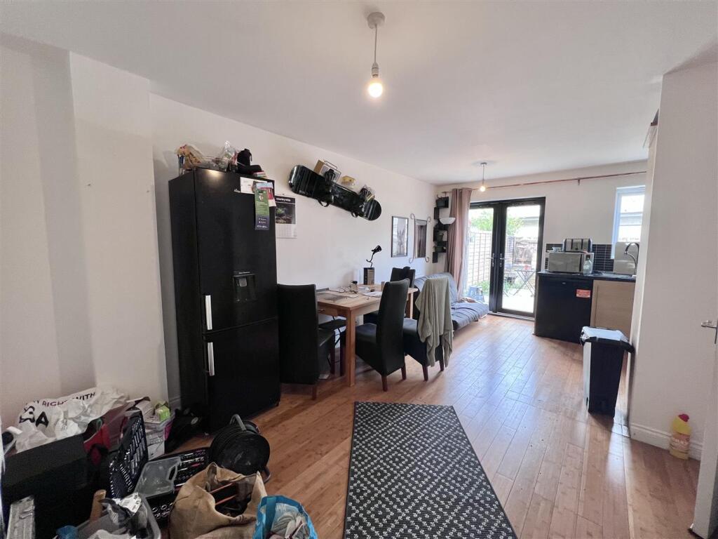 Kitchen/Diner/Family Room