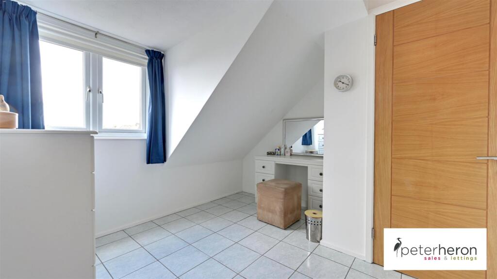 En-Suite/Dressing Room