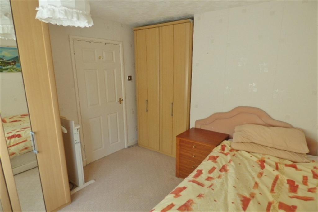 Bed 2 - 2