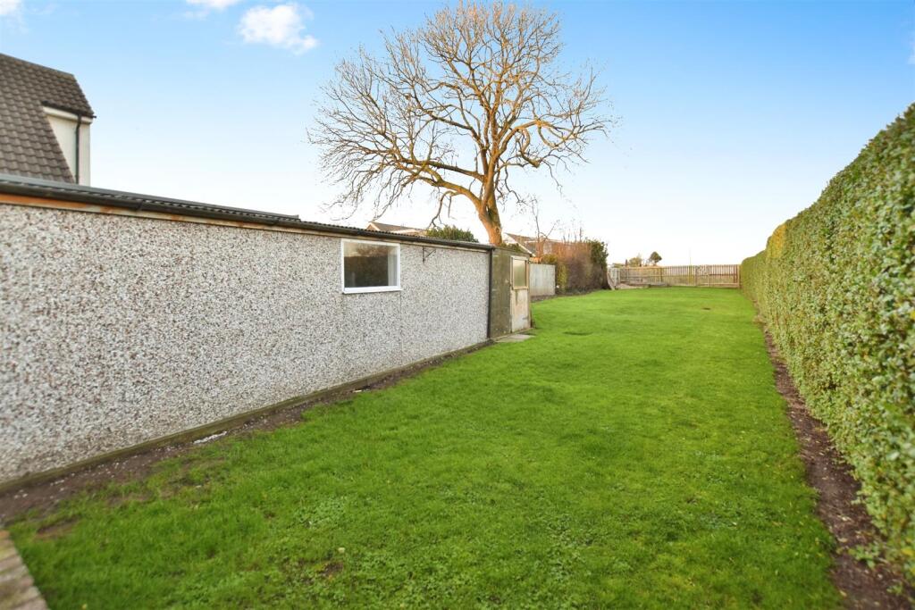 Garage, Driveway &amp; Parking