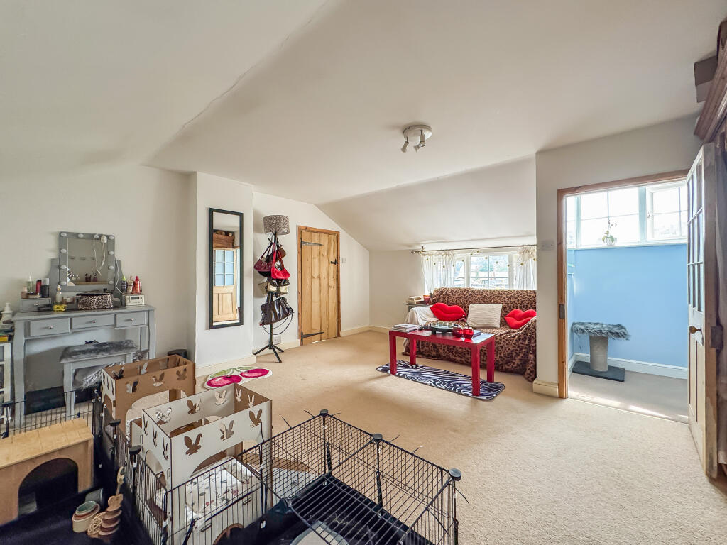 20250813_112403972_iOS_edited