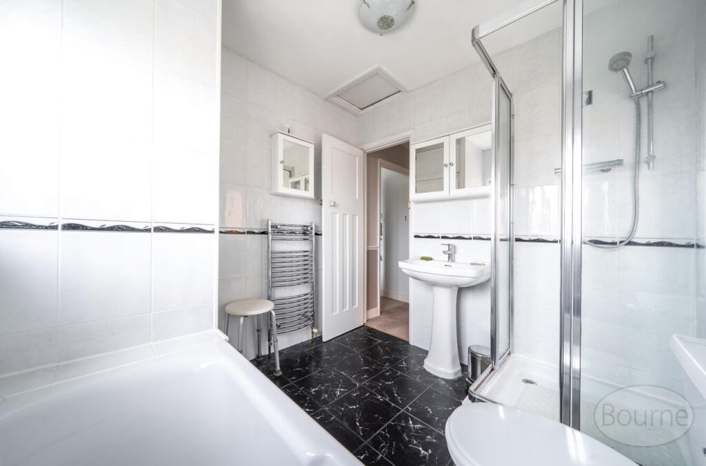 839db94b-fa4c-420...