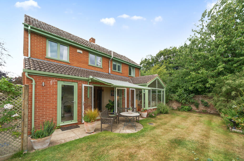 1310114-7-685996b...