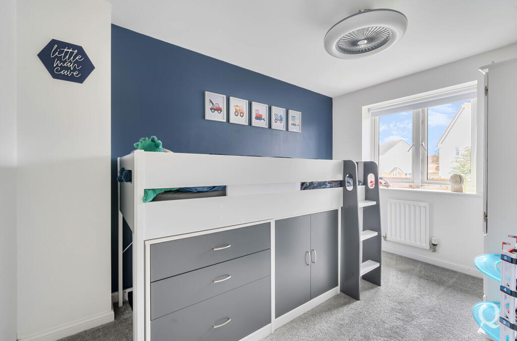 b4b4edf7-722f-478...