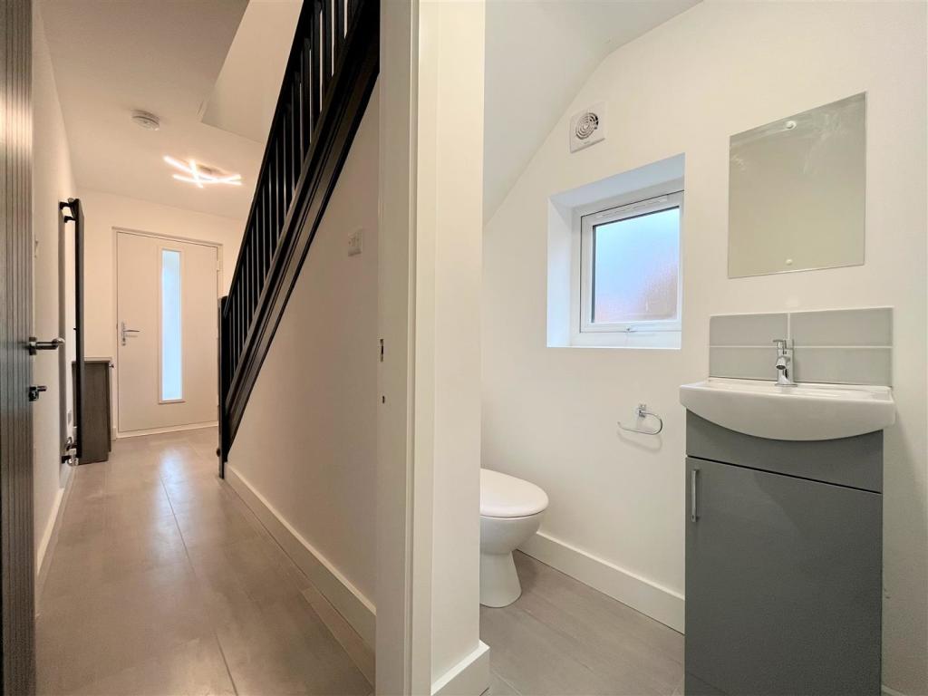 Ground Floor WC