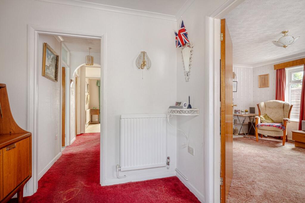 Cambridge Road, Stansted, Essex, CM24