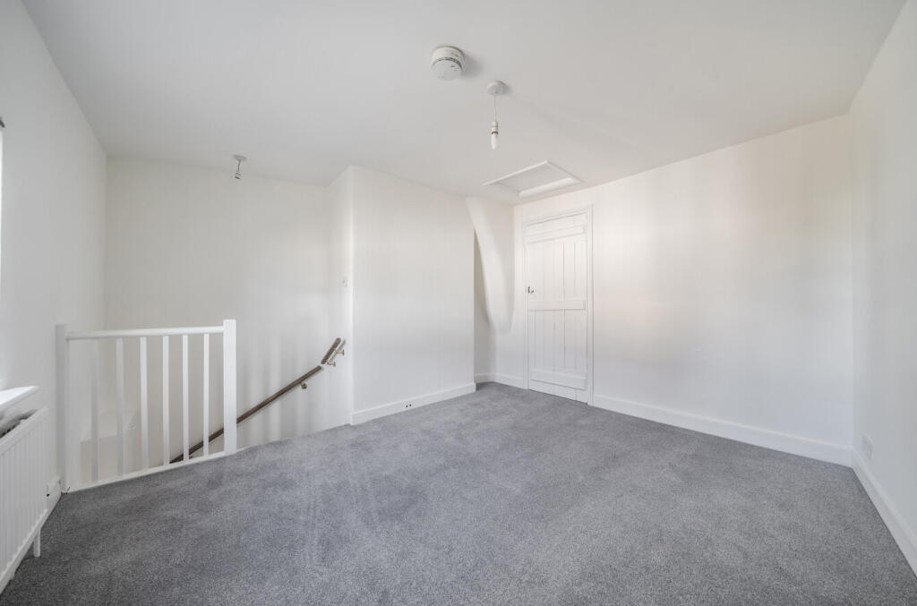 1349486-7-68c5750...