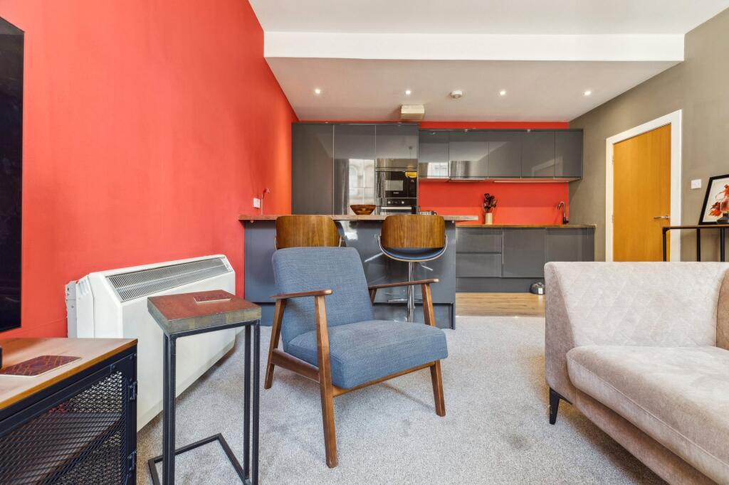 Living/Kitchen