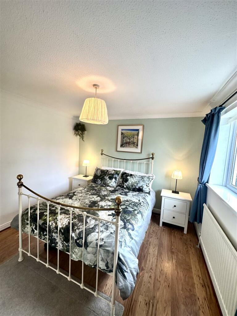PRINCIPLE BEDROOM