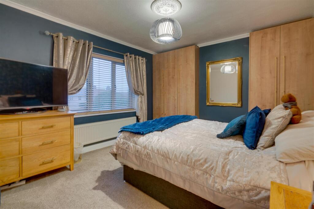 Baedroom One