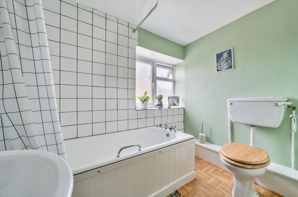 1311486-7-6851931...