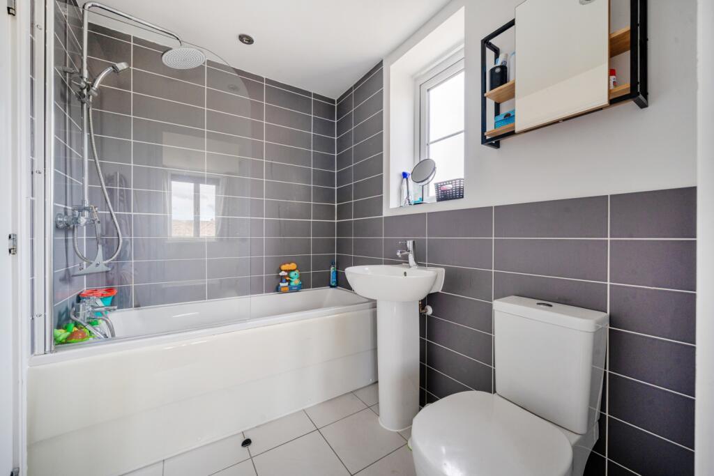 1301733-5-683858de90a0e