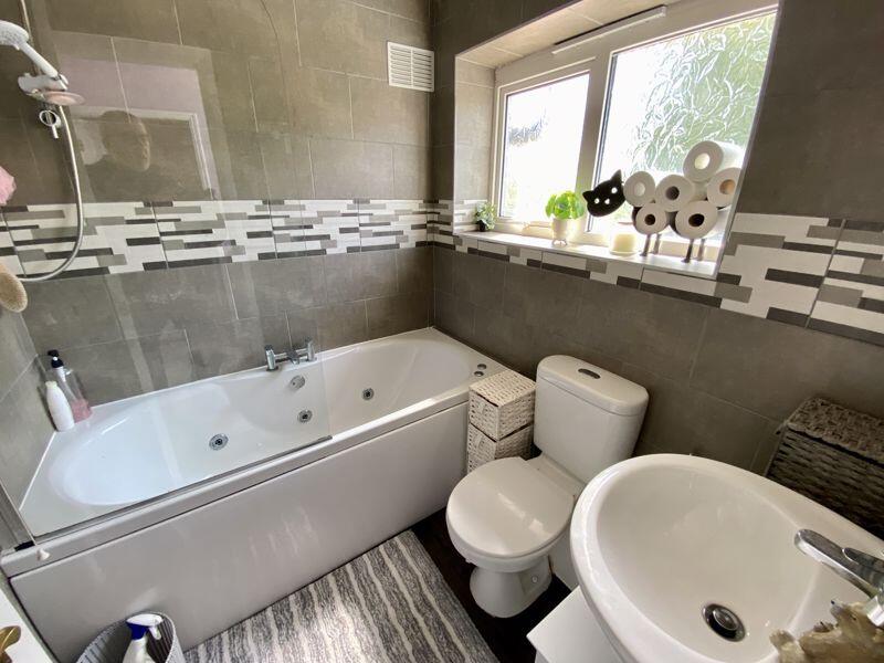 Bathroom/WC