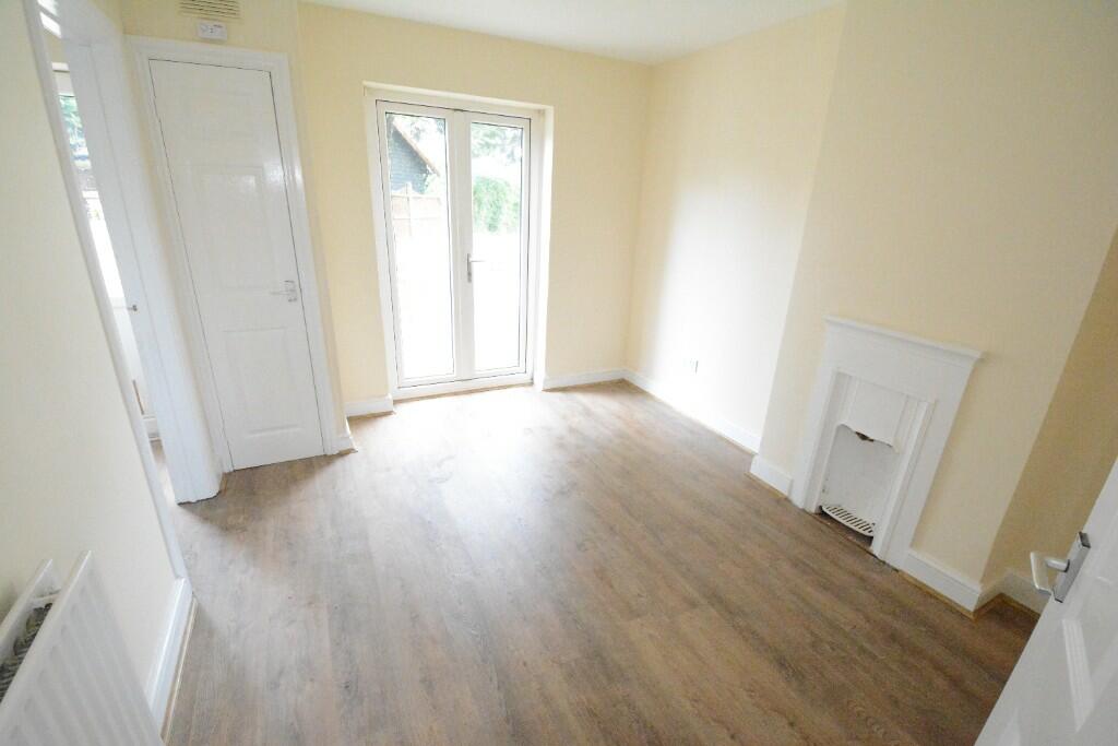 Dining Room: