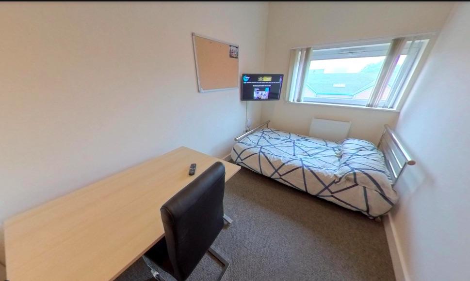 Bedroom 5