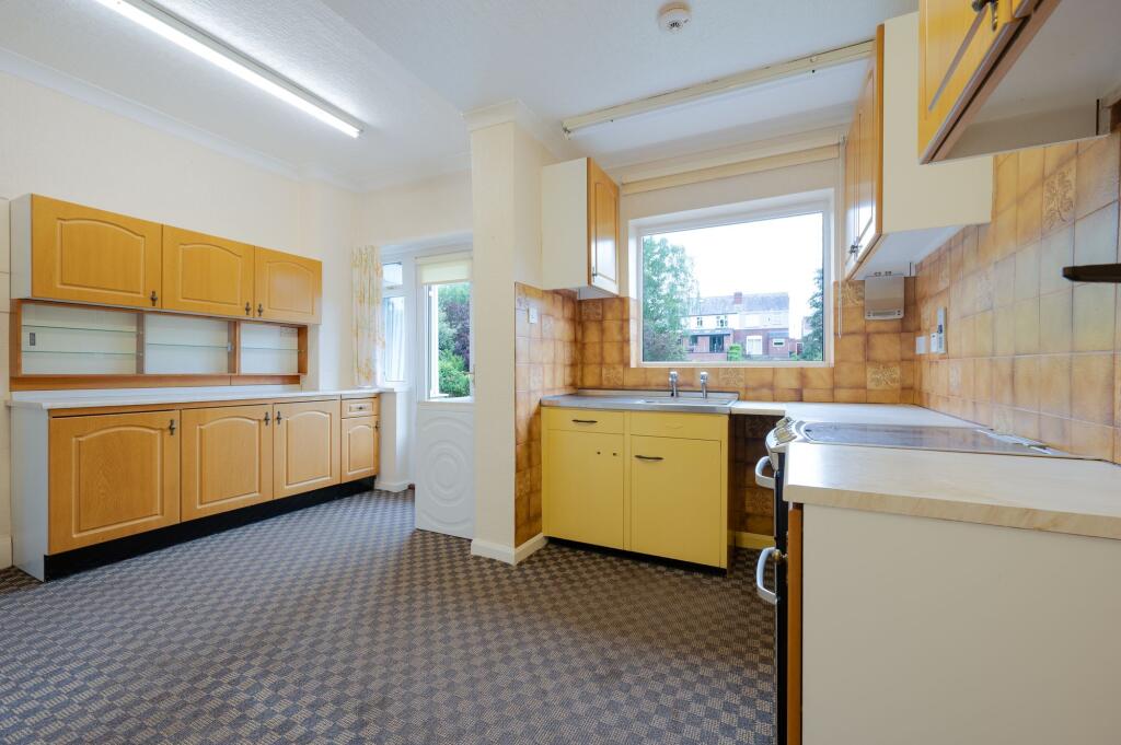 KITCHEN, DINER AND LIVING ROOM