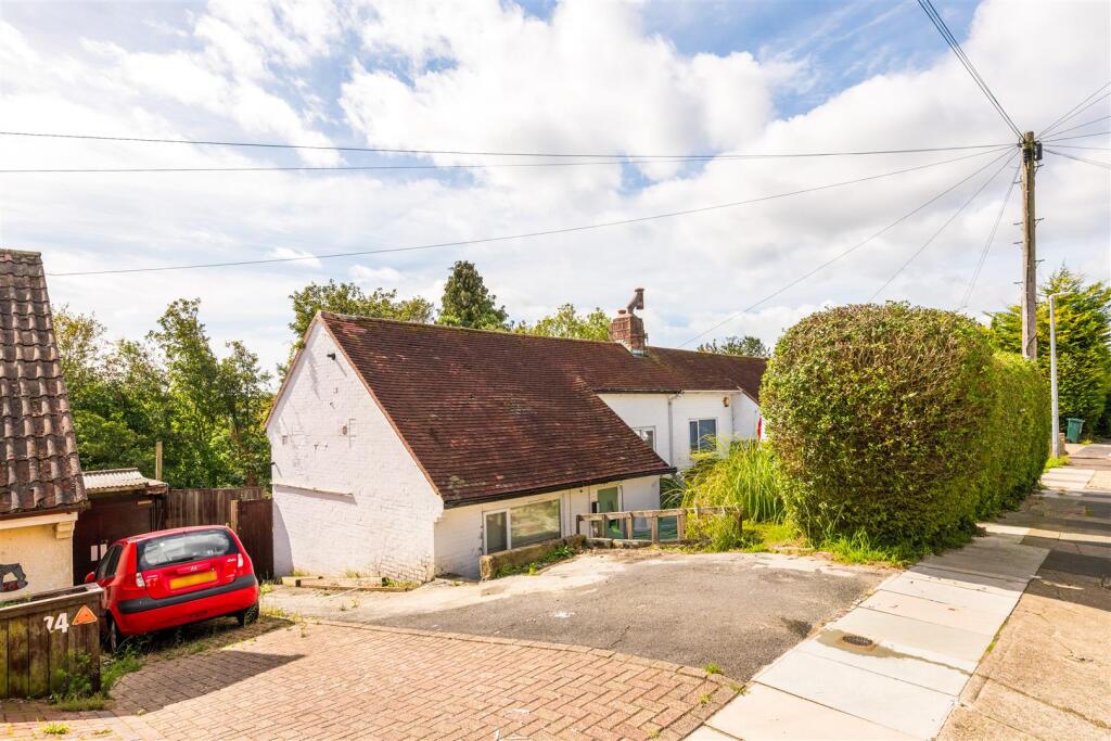 72 Norwich Drive-42.jpg