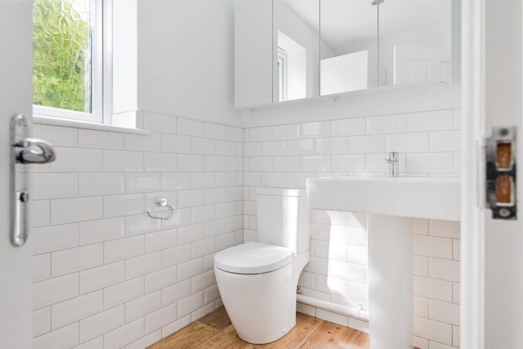 WHITEGATE WAY (10).jpg